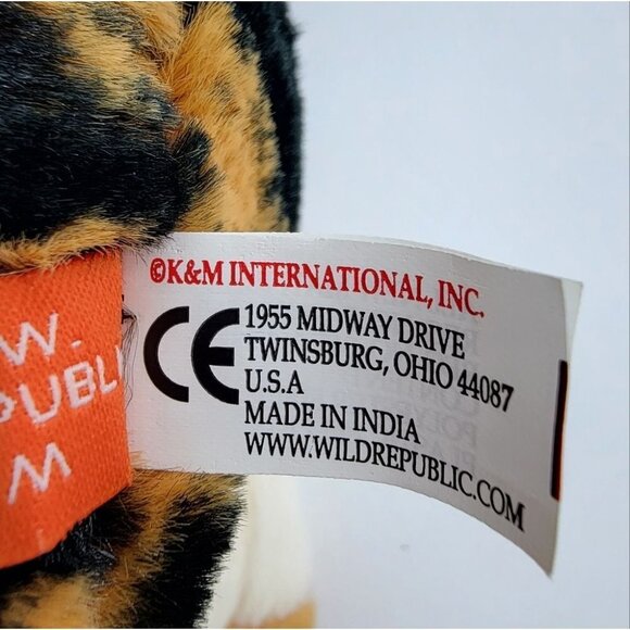 African Wild Dog Plush Calico Hyena Stuffed Animal Wild Republic Soft Faux Fur - Picture 10 of 13